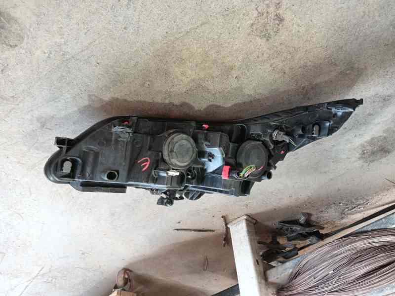 Recambio de faro derecho para citroën c4 i (lc_) 1.6 hdi referencia OEM IAM   