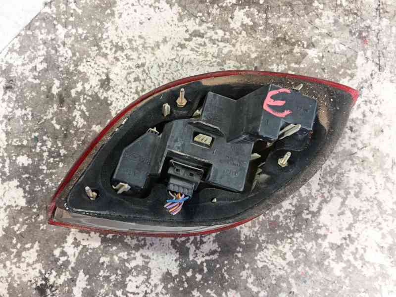 Recambio de piloto trasero izquierdo para ford ka (rb_) 1.3 i referencia OEM IAM   