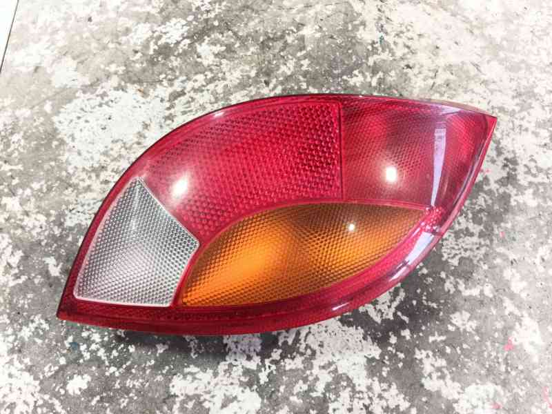Recambio de piloto trasero derecho para ford ka (rb_) 1.3 i referencia OEM IAM   