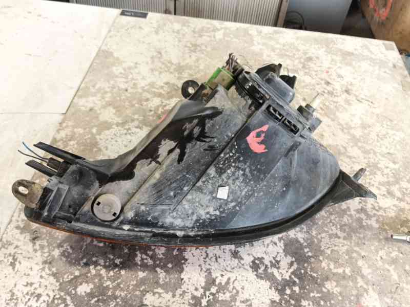 Recambio de faro derecho para ford ka (rb_) 1.3 i referencia OEM IAM   