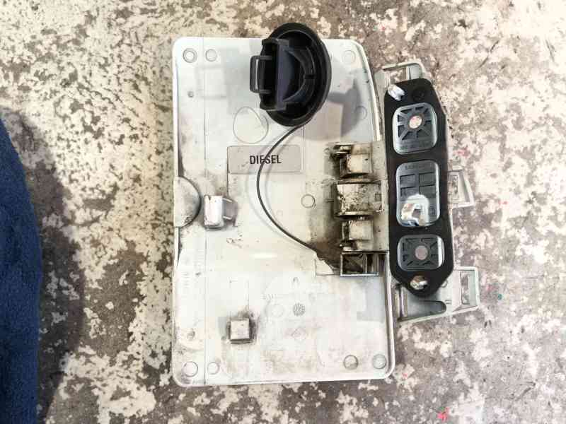 Recambio de tapa exterior combustible para opel vivaro a furgoneta (x83) 2.0 cdti (f7) referencia OEM IAM   