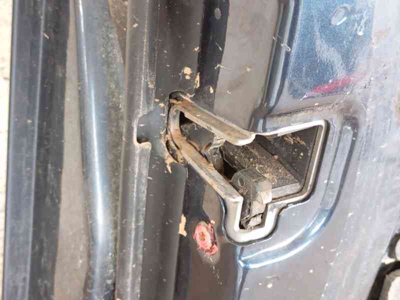Recambio de puerta delantera izquierda para mercedes-benz clase m (w163) ml 400 cdi (163.128) referencia OEM IAM 1637201505  
