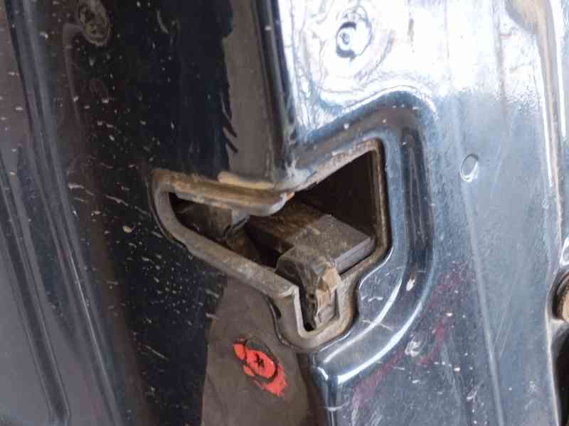 Recambio de puerta trasera izquierda para mercedes-benz clase m (w163) ml 400 cdi (163.128) referencia OEM IAM 1637301505  