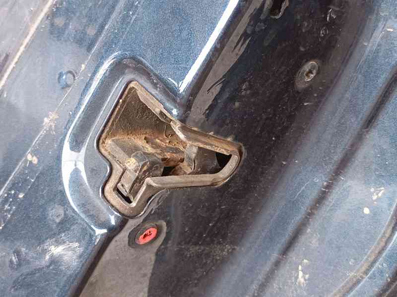 Recambio de puerta trasera derecha para mercedes-benz clase m (w163) ml 400 cdi (163.128) referencia OEM IAM 1637301605  