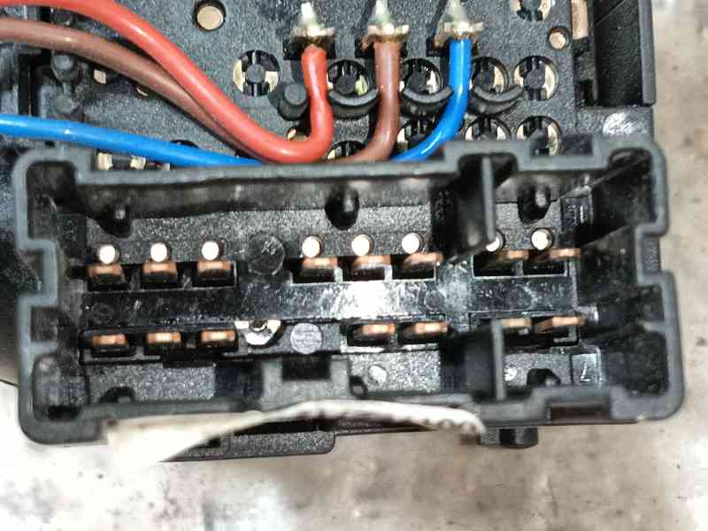 Recambio de mando intermitentes para dacia sandero ii (b8_) 1.5 dci referencia OEM IAM   