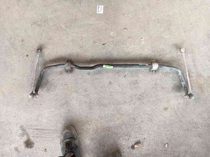 Recambio de barra estabilizadora delantera para seat leon (5f1) 1.6 tdi referencia OEM IAM   