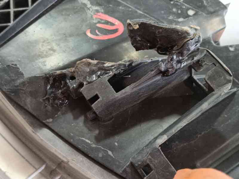 Recambio de faro derecho para citroën c4 i (lc_) 1.6 hdi referencia OEM IAM  9646893880 620653