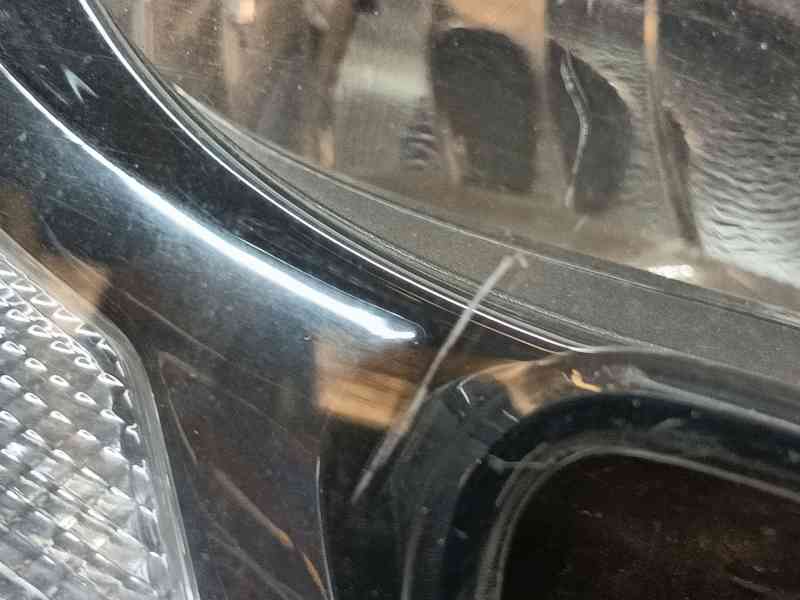 Recambio de faro derecho para opel corsa e (x15) 1.3 cdti (08, 68) referencia OEM IAM 13381336  