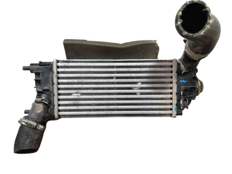Recambio de intercooler para ford fiesta vii (hj, hf) 1.0 ecoboost referencia OEM IAM 2524812 MM12244 L1BG6D624AB