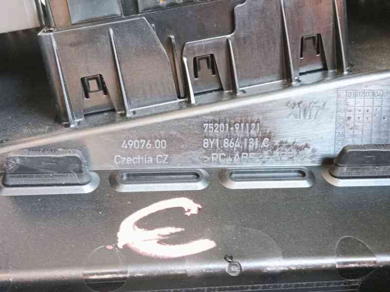 Recambio de consola central para audi a3 sportback (8ya, 8yf) 35 tdi referencia OEM IAM   