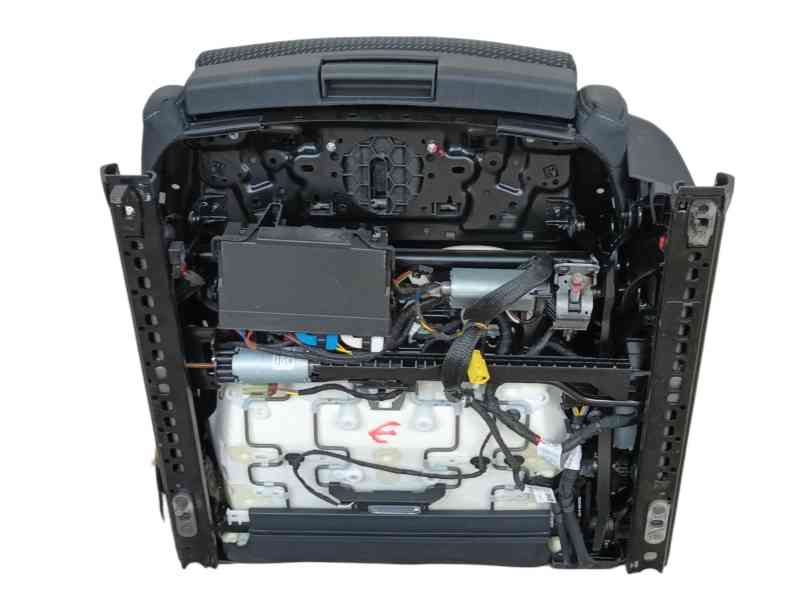 Recambio de juego asientos completo para audi a3 sportback (8ya, 8yf) 35 tdi referencia OEM IAM  5WA881105Q 24115B21495