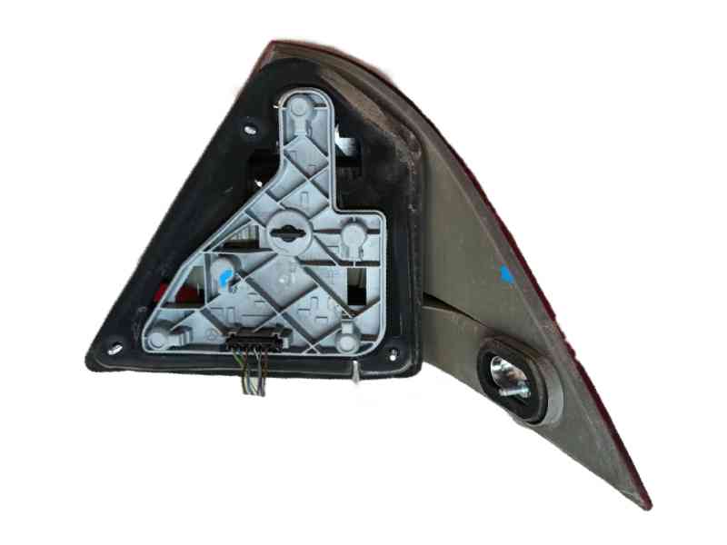Recambio de piloto trasero izquierdo para mercedes-benz clase c (w203) c 220 cdi (203.008) referencia OEM IAM 2038200164  