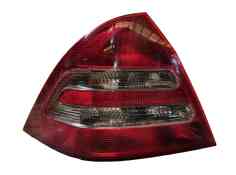 Recambio de piloto trasero izquierdo para mercedes-benz clase c (w203) c 220 cdi (203.008) referencia OEM IAM 2038200164  