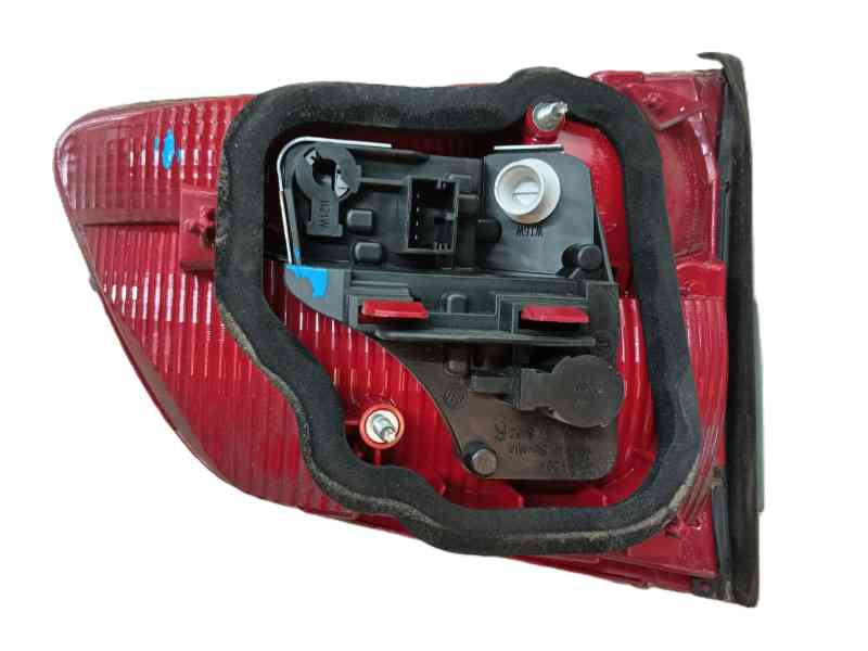 Recambio de piloto trasero derecho interior para volkswagen touran (1t3) 1.6 tdi referencia OEM IAM 1T0945094A  