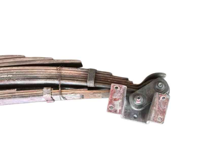 Recambio de ballesta trasera para iveco daily iii furgoneta 35 c 12 v, 35 s 12 v (agka43a2, agkb43a2, agkb46a2,... referencia OE