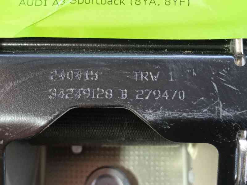 Recambio de cinturon seguridad trasero izquierdo para audi a3 sportback (8ya, 8yf) 35 tdi referencia OEM IAM 8Y0857805C041 IF342