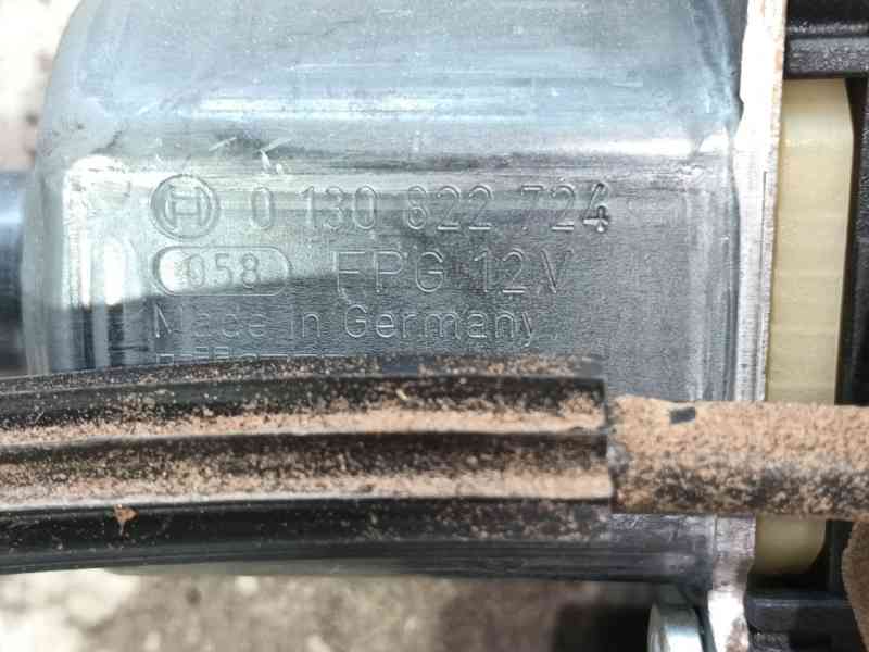 Recambio de elevalunas trasero derecho para seat leon (5f1) 1.6 tdi referencia OEM IAM 5F4839462D  