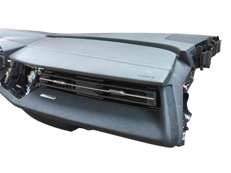 Recambio de salpicadero para audi a3 sportback (8ya, 8yf) 35 tdi referencia OEM IAM 8Y1857001FBCN  
