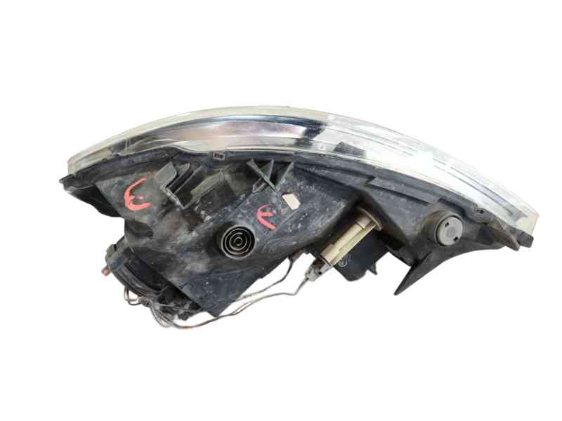 Recambio de faro derecho para opel vivaro a furgoneta (x83) 2.0 cdti (f7) referencia OEM IAM  8200701356 93859830