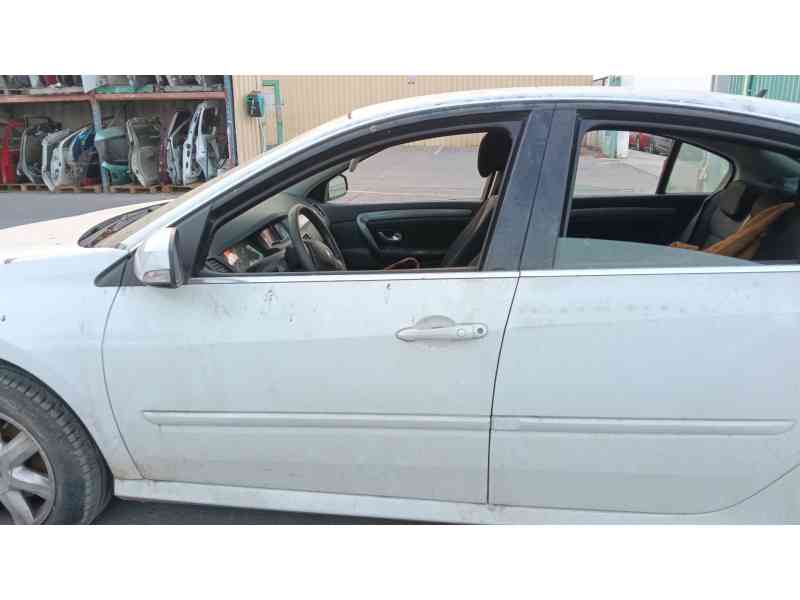 Recambio de puerta delantera izquierda para renault laguna iii (bt0/1) 1.5 dci (bt00, bt0a, bt0t, bt1j) referencia OEM IAM   