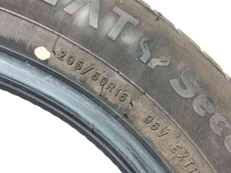 Recambio de neumatico para » otros... modelos referencia OEM IAM 205/60 R16 96V 2 CEAT