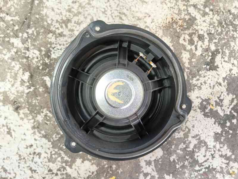 Recambio de altavoz para audi a3 sportback (8ya, 8yf) 35 tdi referencia OEM IAM   