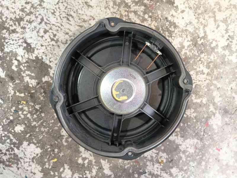 Recambio de altavoz para audi a3 sportback (8ya, 8yf) 35 tdi referencia OEM IAM   