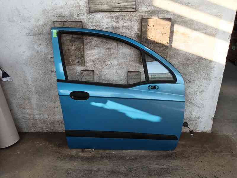 Recambio de puerta delantera derecha para chevrolet matiz (m200, m250) 0.8 referencia OEM IAM 96659604  