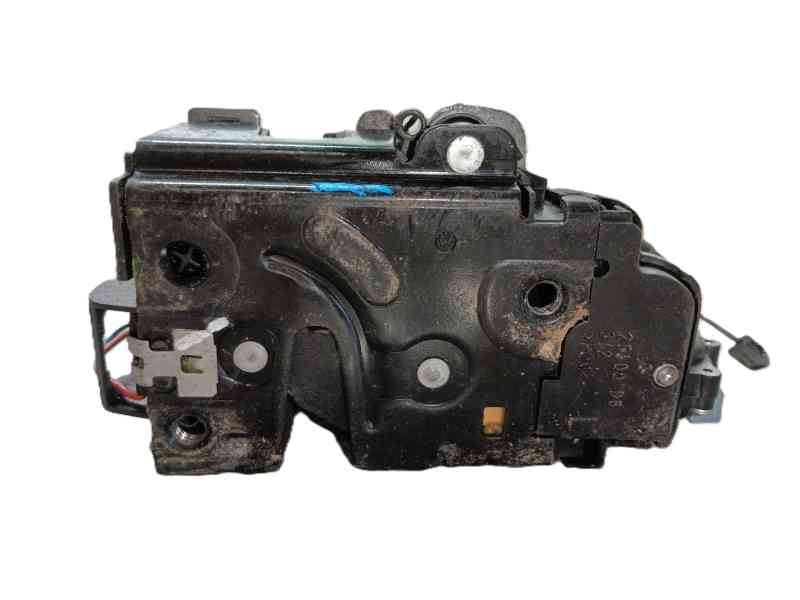 Recambio de cerradura puerta trasera izquierda para volkswagen touran (1t3) 1.6 tdi referencia OEM IAM 7L0839015D  