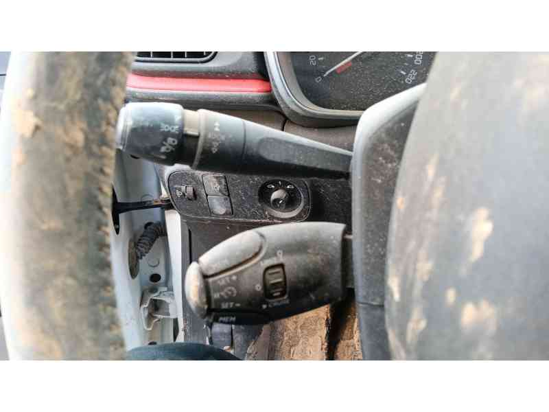 Recambio de mando multifuncion para citroën c3 iii (sx) 1.2 vti 82 referencia OEM IAM   