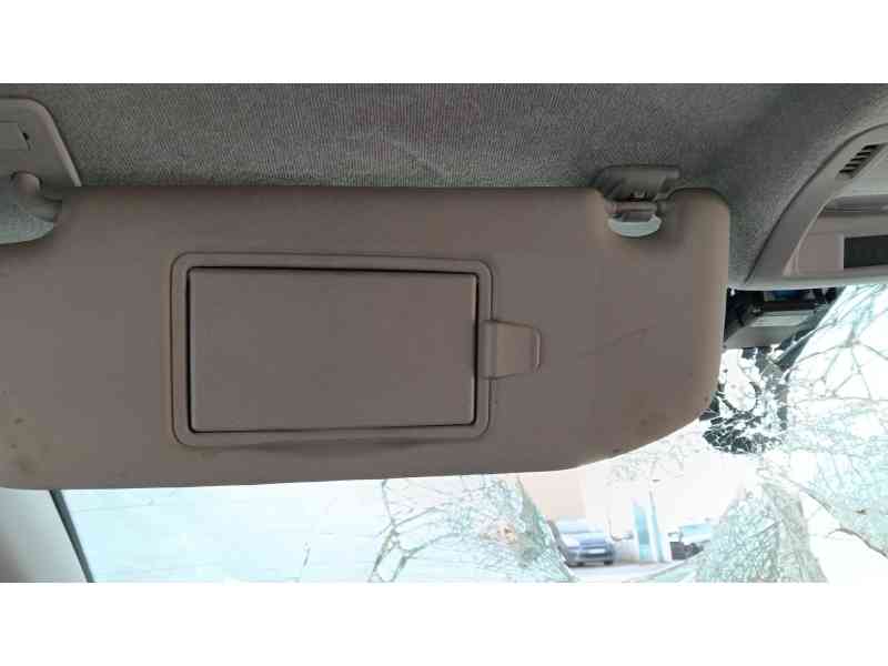 Recambio de parasol izquierdo para citroën c3 iii (sx) 1.2 vti 82 referencia OEM IAM   