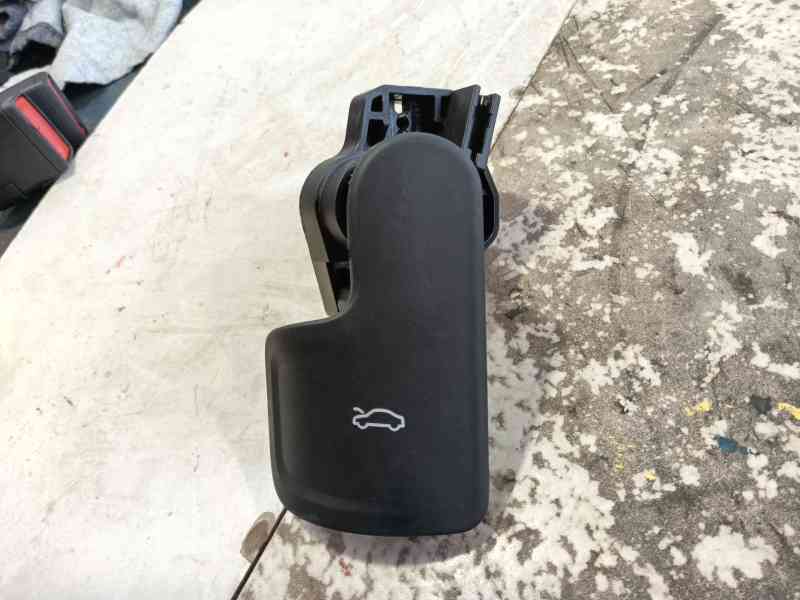 Recambio de maneta capot para audi a3 sportback (8ya, 8yf) 35 tdi referencia OEM IAM   