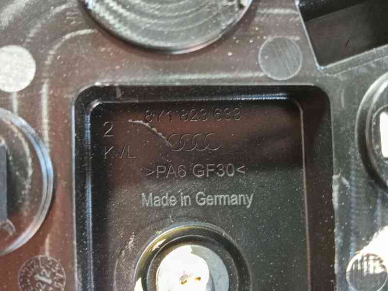 Recambio de maneta capot para audi a3 sportback (8ya, 8yf) 35 tdi referencia OEM IAM   