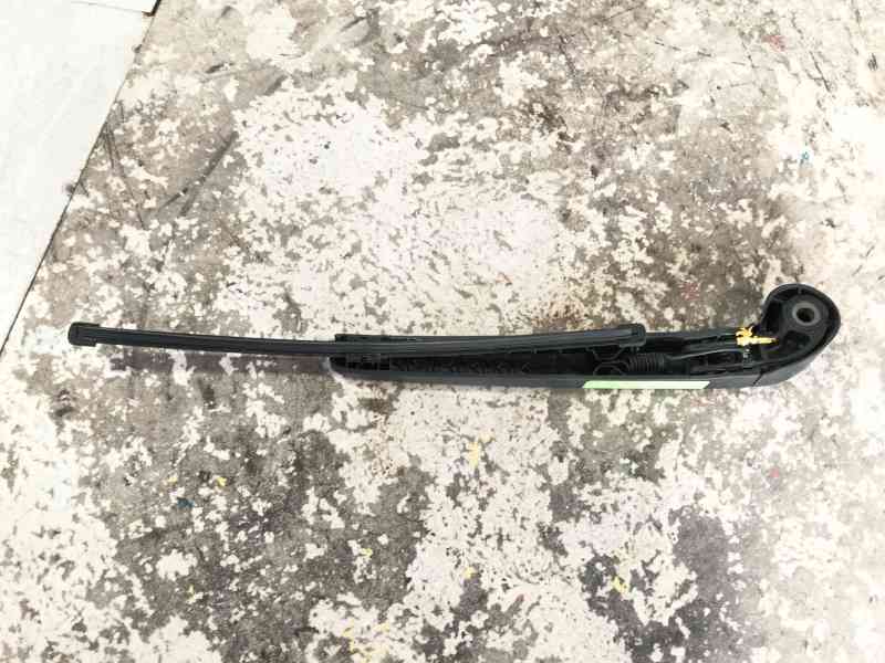 Recambio de brazo limpia trasero para audi a3 sportback (8ya, 8yf) 35 tdi referencia OEM IAM   