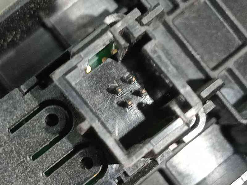 Recambio de mando elevalunas delantero derecho para citroën c3 ii (sc_) 1.4 vti 95 referencia OEM IAM 6490CG  