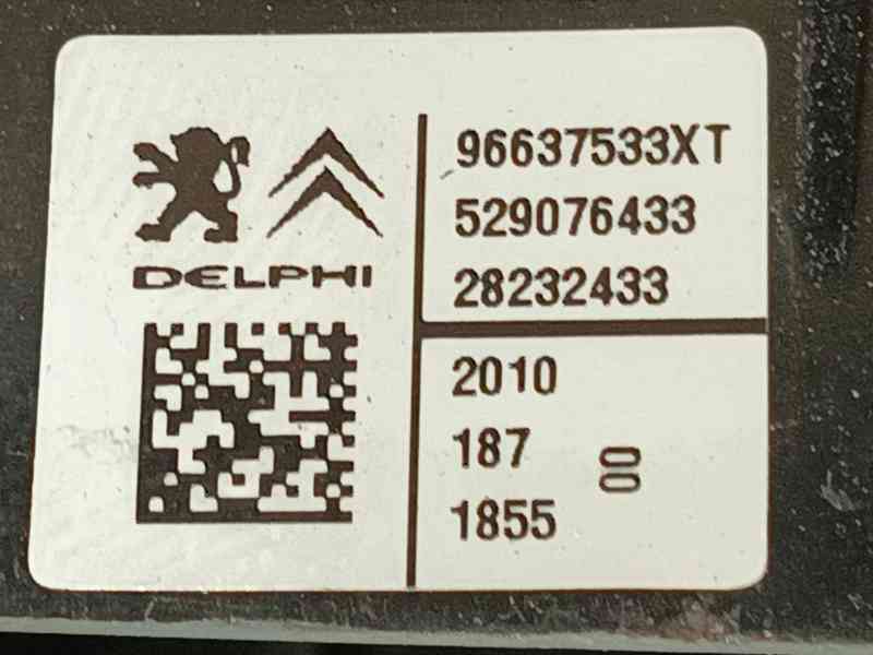 Recambio de mando elevalunas delantero derecho para citroën c3 ii (sc_) 1.4 vti 95 referencia OEM IAM 6490CG  