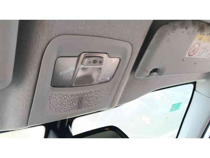 Recambio de luz interior para peugeot 208 i (ca_, cc_) 1.2 vti 82 referencia OEM IAM   