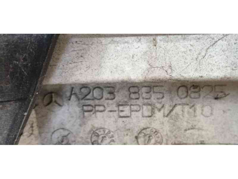 Recambio de paragolpes trasero para mercedes-benz clase c (w203) c 220 cdi (203.008) referencia OEM IAM A2038850825  