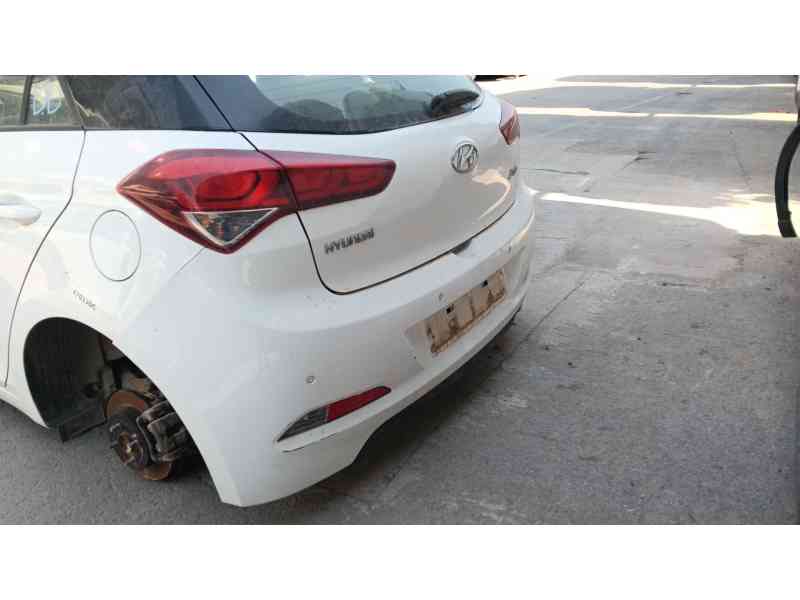 Recambio de paragolpes trasero para hyundai i20 ii (gb, ib) 1.2 referencia OEM IAM 86610C8000  