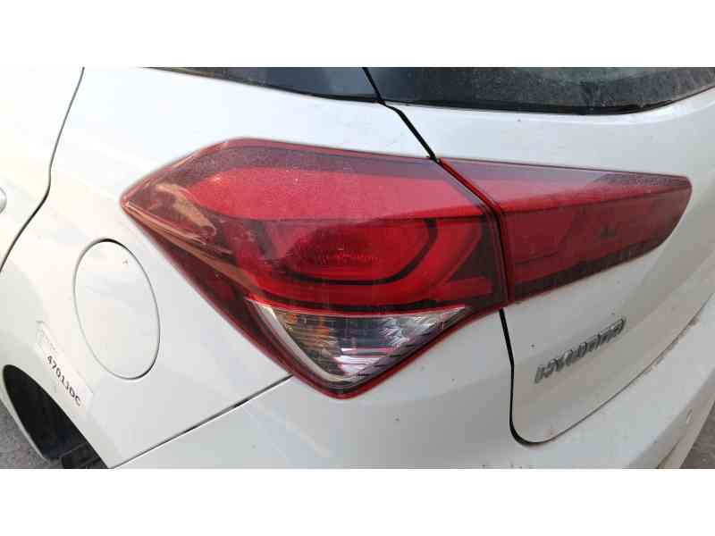 Recambio de piloto trasero izquierdo para hyundai i20 ii (gb, ib) 1.2 referencia OEM IAM   