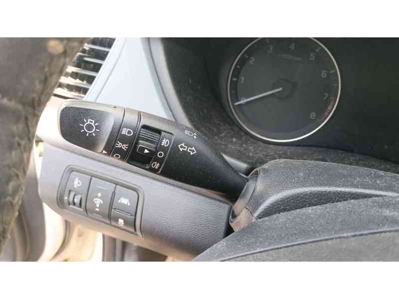 Recambio de mando intermitentes para hyundai i20 ii (gb, ib) 1.2 referencia OEM IAM   