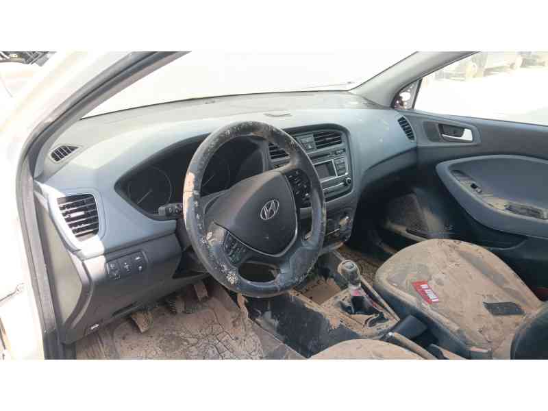 Recambio de salpicadero para hyundai i20 ii (gb, ib) 1.2 referencia OEM IAM   