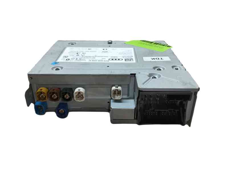 Recambio de sistema audio / radio cd para audi a3 sportback (8ya, 8yf) 35 tdi referencia OEM IAM 8Y0035042C 28836306 8Y0035043B