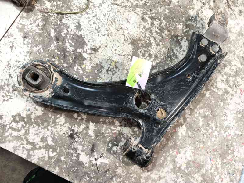 Recambio de brazo suspension inferior delantero derecho para volvo xc40 (536) d3 polestar referencia OEM IAM   