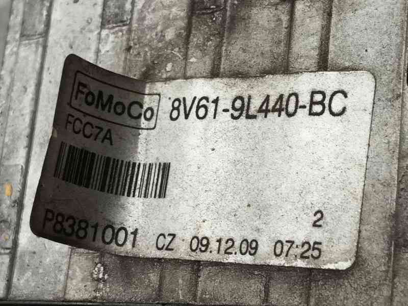 Recambio de intercooler para mazda 3 (bl) 1.6 mz-cd (bl14) referencia OEM IAM Y642135509A  