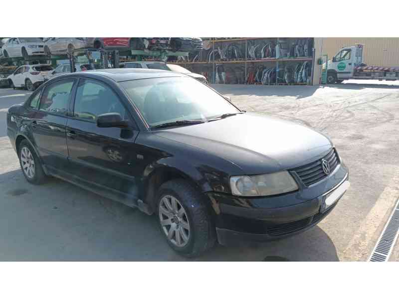 volkswagen passat b5 (3b2) del año 2002