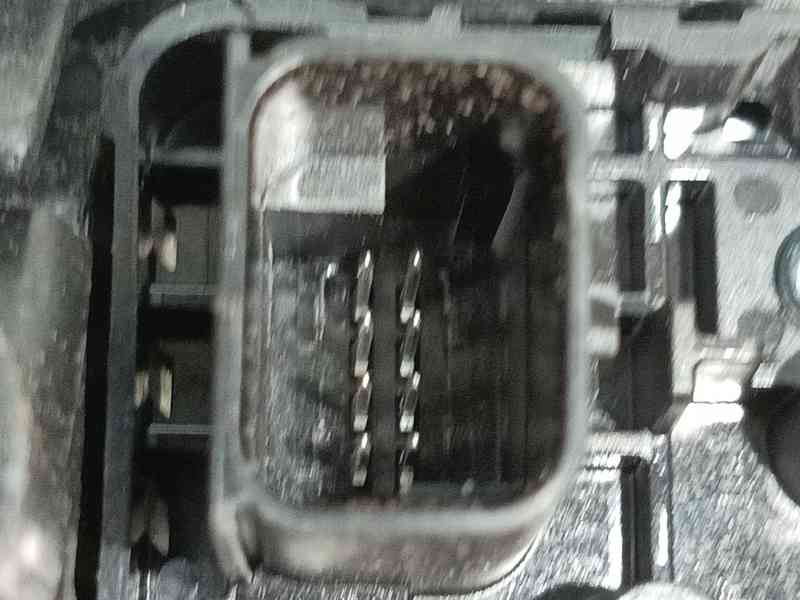 Recambio de maneta exterior porton para audi a3 sportback (8ya, 8yf) 35 tdi referencia OEM IAM 5E3827566  