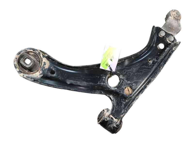 Recambio de brazo suspension inferior delantero derecho para volvo xc40 (536) d3 polestar referencia OEM IAM  32221282 