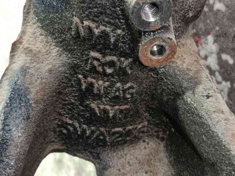 Recambio de mangueta delantera derecha para audi a3 sportback (8ya, 8yf) 35 tdi referencia OEM IAM 5WA407256 5WA256 