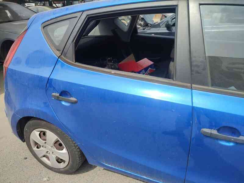 Recambio de puerta trasera derecha para hyundai i30 (fd) 1.6 crdi referencia OEM IAM   